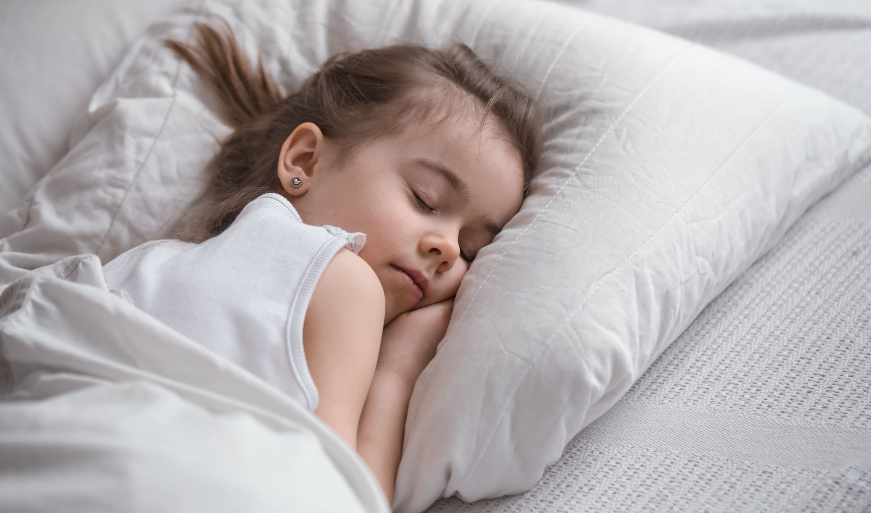 Mon enfant a du mal à s'endormir : 7 causes fréquentes et conseils concrets